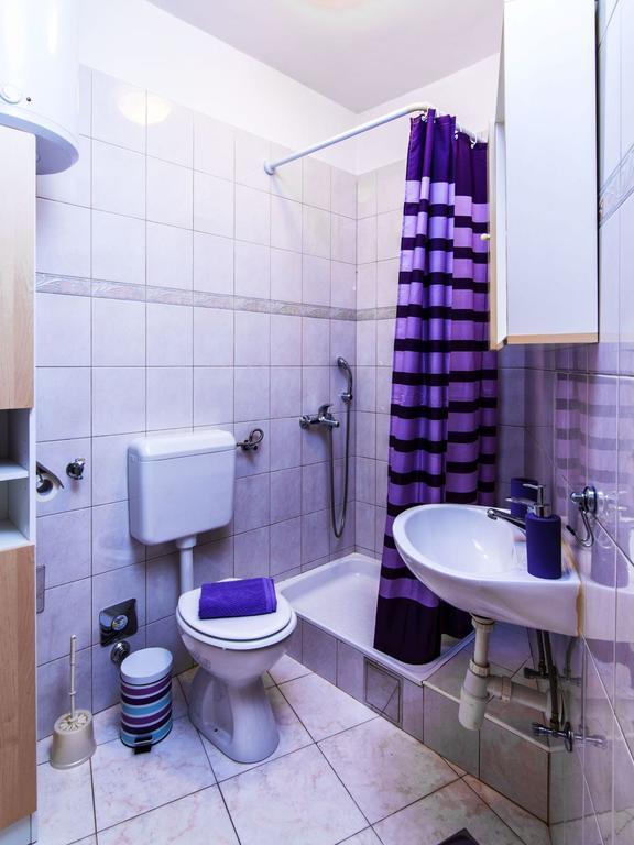 Guesthouse Teta Palmina Split Bagian luar foto