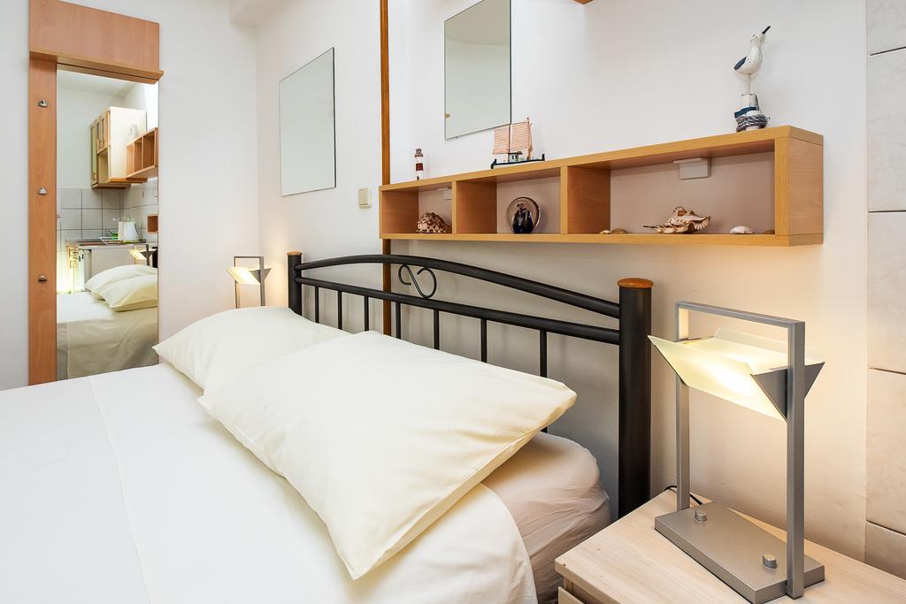 Guesthouse Teta Palmina Split Bagian luar foto