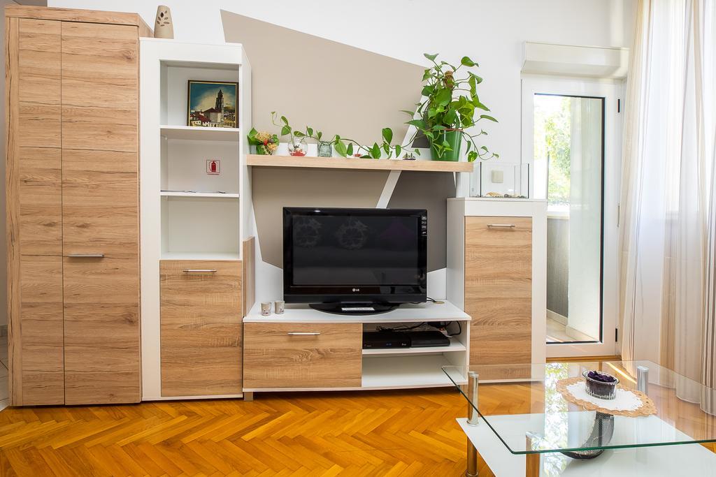 Guesthouse Teta Palmina Split Bagian luar foto