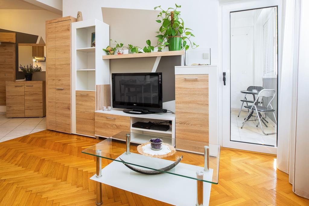 Guesthouse Teta Palmina Split Bagian luar foto